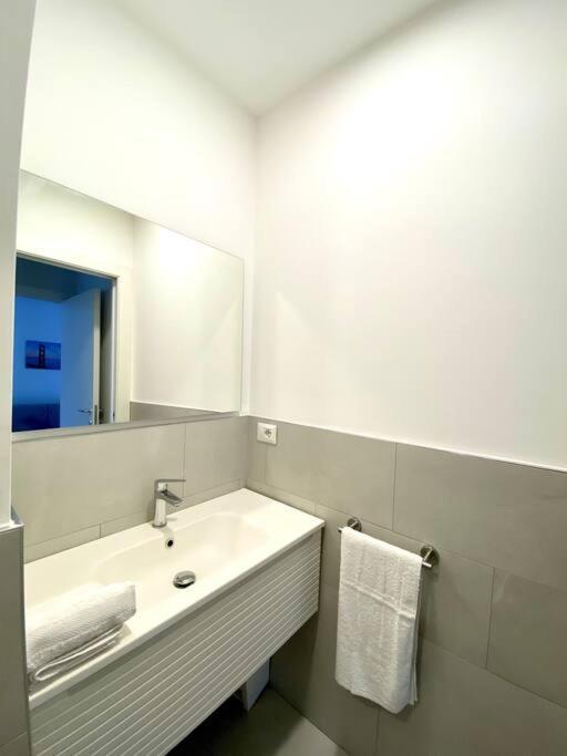 • Amendola Appartement Milan